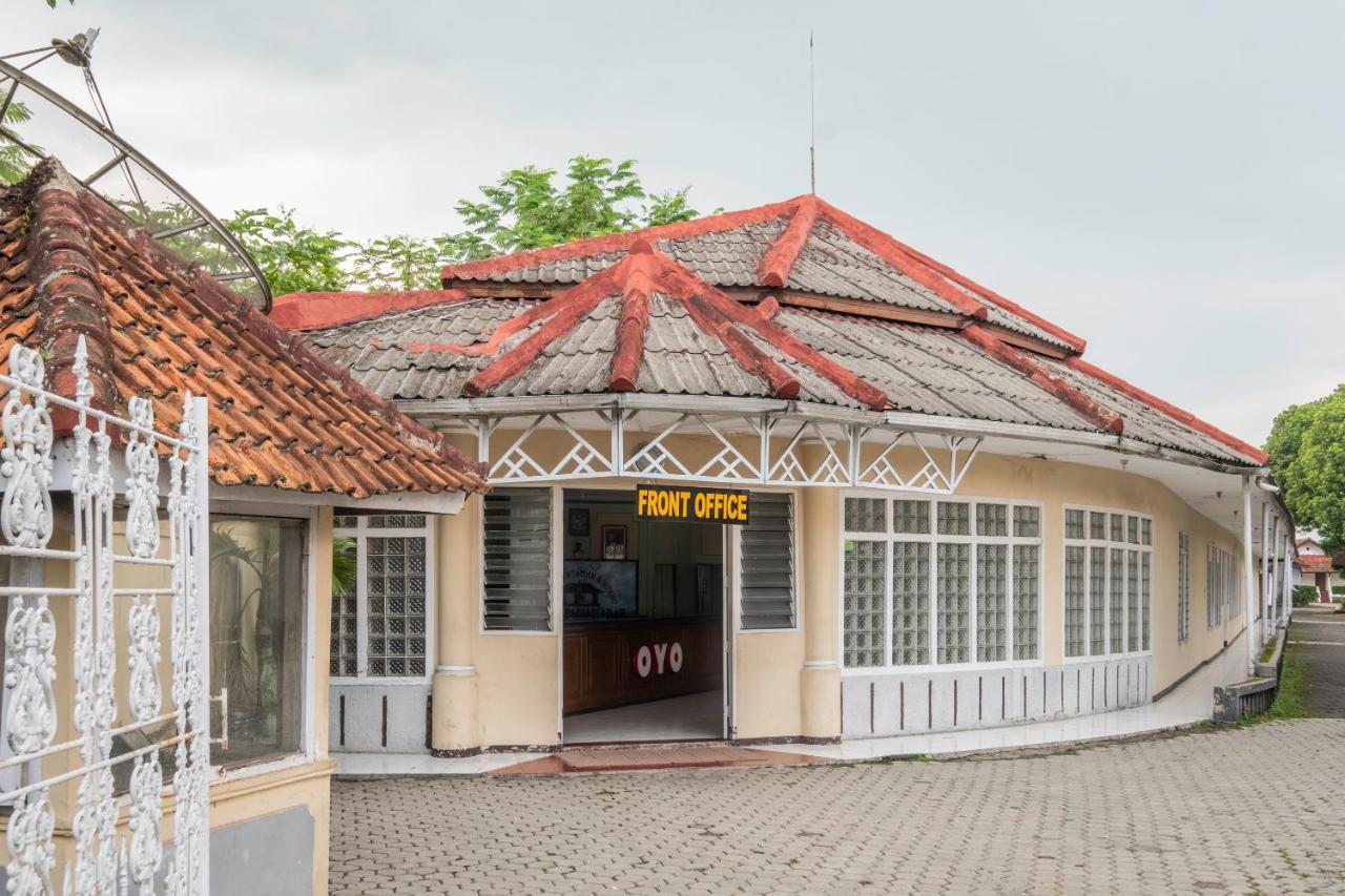 Super Oyo 2346 Hotel Padjadjaran 1 Tasikmalaya Exterior foto